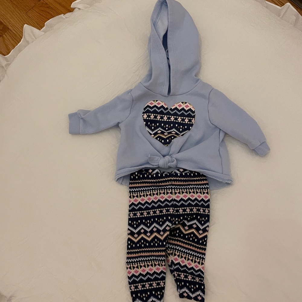 Carter’s 3 month 2 piece outfit